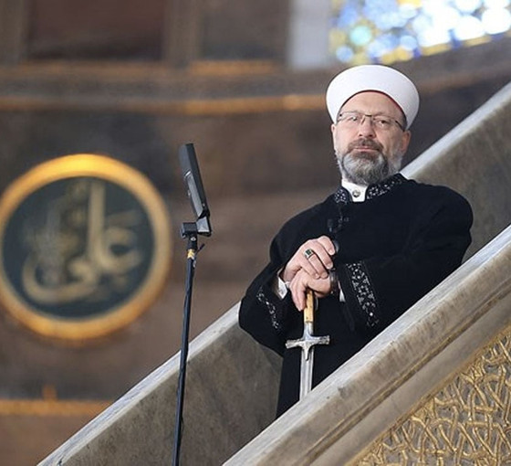 'Bazı Diyanet personeli, Ali Erbaş’ın arkasında namaz kılmayı bıraktı' iddiası