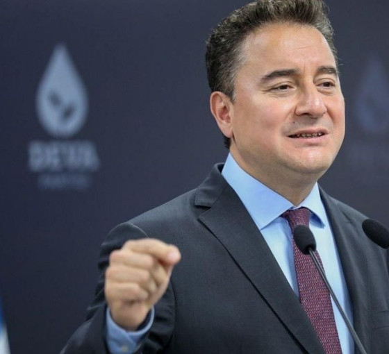 Babacan: Sandıkları terk etmeyin, büyük bir demokrasi hikayesi yazıyoruz