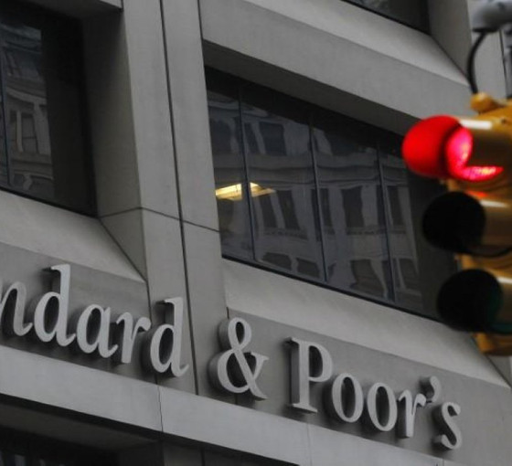 Standard & Poors Türkiye'nin risk primini 606'ya yükseltti