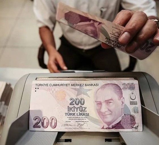Mahfi Eğilmez, ekonomik kriz ve seçim arasında ilişkiyi yazdı