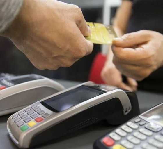 Tekel Bayileri Platformu Başkanı Aybaş açıkladı: Bankaların kararı sonrası müşteriler 'nakit avans' için esnafa gidiyor