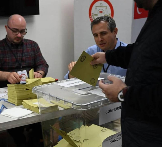 YSK, son verileri açıkladı: Yurt dışında katılım 900 bine dayandı