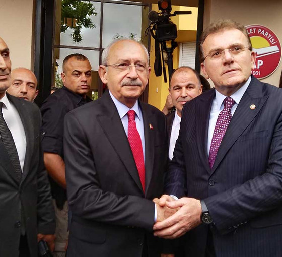 Kemal Kılıçdaroğlu- Vecdet Öz görüşmesi sonrası ortak açıklama: Kılıçdaroğlu'nu destekleyeceğiz