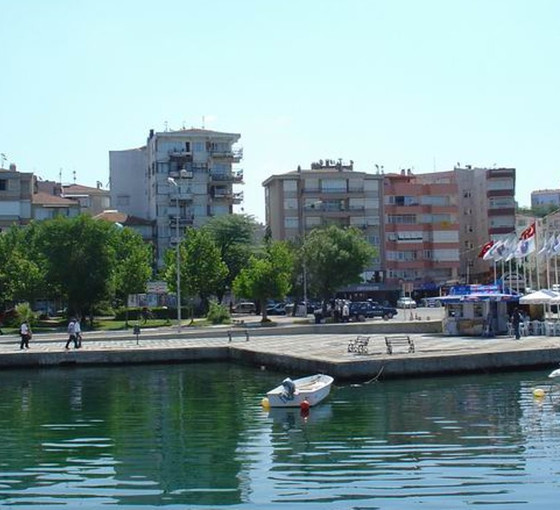 TOKİ, depremi bekleyen İstanbul’da ağaçlandırılacak alanı imara açtı