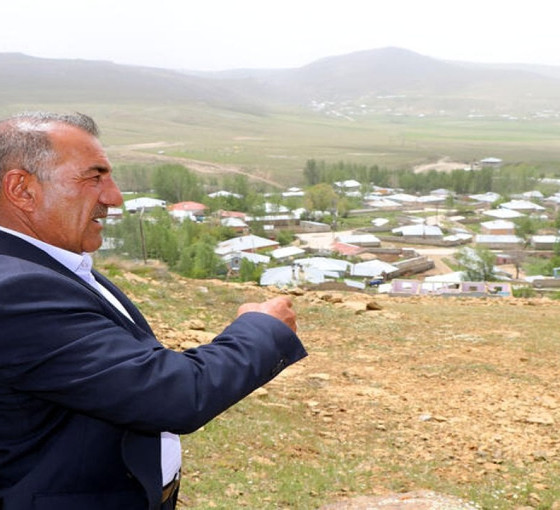 Van'da muhtarlık saltanatı: 100 yıldır babadan oğula