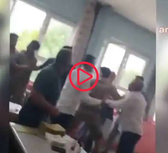 Yeşil Sol Partili Kamuran Tanhan: Midyat'ta açık oy kullanılmasına karşı çıkan sandık kurulu başkanı darbedildi