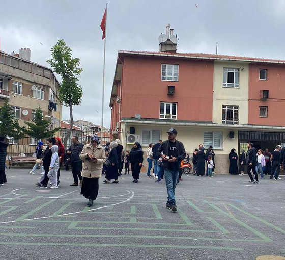 Fatih’teki seçmenin sandığa katılımı öğleden sonra arttı
