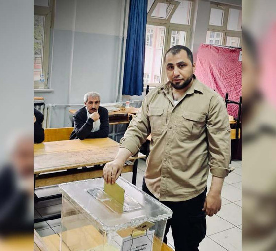 Suriye Milli Ordusu'na bağlı tugayın komutanı Erdoğan'a oy verdi