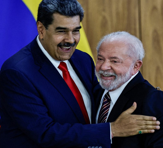 Yasak kalktı, Maduro sekiz yıl sonra Brezilya'ya gitti