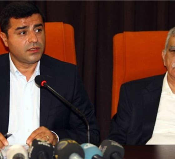 Ahmet Türk’ten Demirtaş’ın eleştirilerine destek: Parti içinde birçok genel merkez oluştu