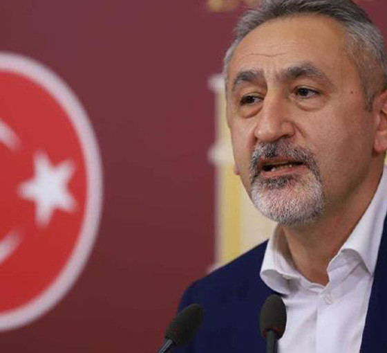 CHP'li Adıgüzel'den Kınık'a tepki: Sen önce kimsesizler mezarlığında yatanlar ile helalleş