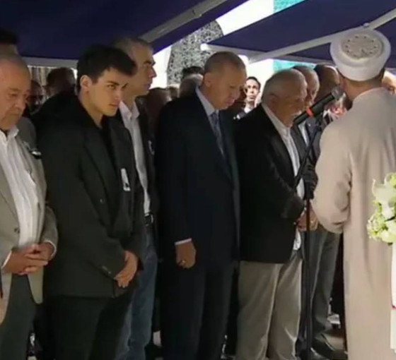 Erdoğan, Mehmet Barlas'ın cenazesine katıldı