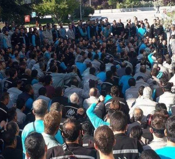 Eskişehir'de cam işçilerinden oturma eylemi