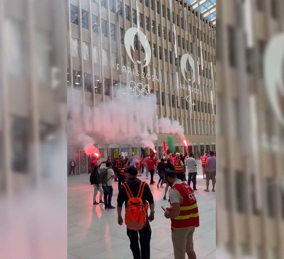 Fransa'da 'emeklilik' protestoları: 2024 Yaz Olimpiyatları binası işgal edildi