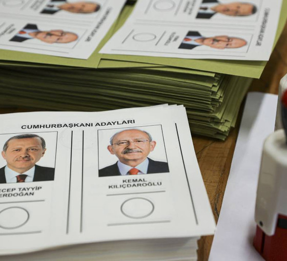 MHP'li Osman Dilek: AKP'liler seçim öncesi muhtarlara oy için para dağıttı