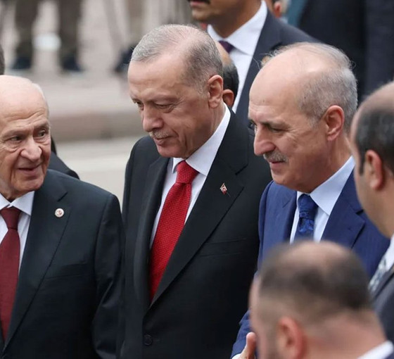 Erdoğan, Meclis Başkanı seçilen Numan Kurtulmuş'u tebrik etti