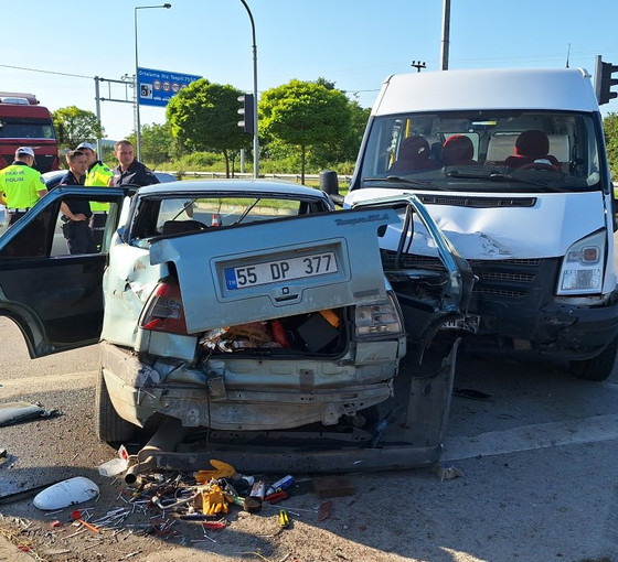 Samsun'da zincirleme trafik kazası: Yedi yaralı