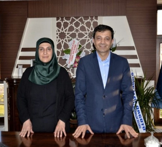 HDP'den Patnos Belediye Eşbaşkanları gözaltına alınmasına tepki: 'İrademize sahip çıkacağız'
