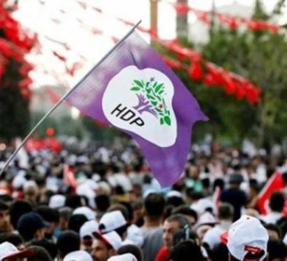 Gelenek, gelecek için direnmeye ve başarmaya çağırıyor