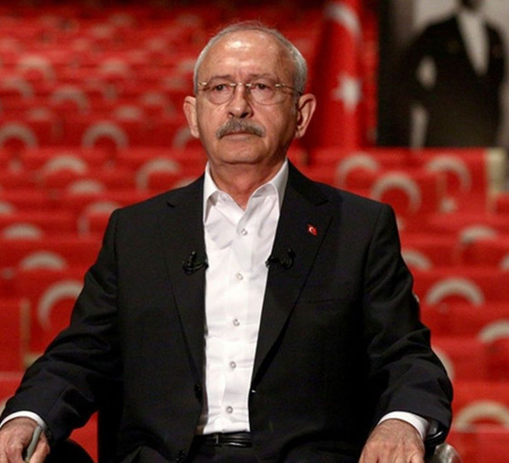 CHP’de değişim geyiği, sivri boynuzlar ve sağır kulaklar