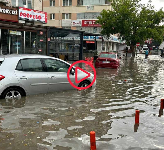 Ankara'da beklenen oldu: Yollar göle döndü