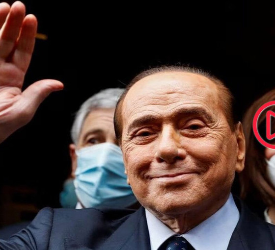 Eski İtalya Başbakanı Silvio Berlusconi öldü