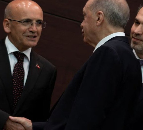 AKP'li yetkiliden ekonomi yorumu: Yatırımcıları rahatlatmak için yargıda yeni adımlar atılacak