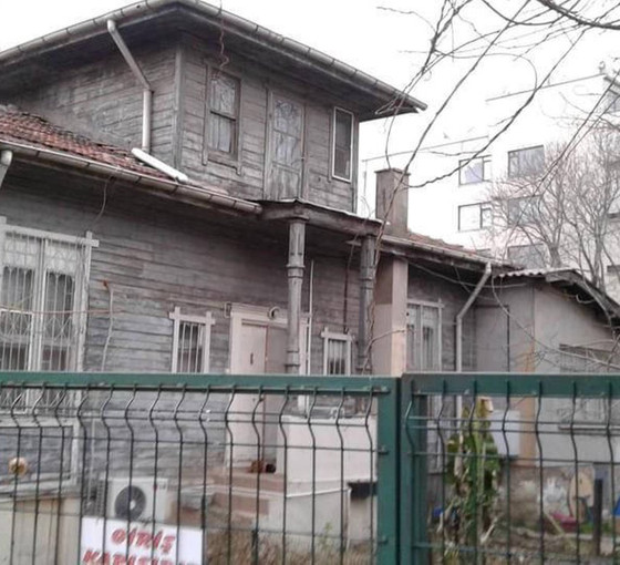 AKP'li belediye, TCDD’nin milyonlarca liralık arazisini 'dini ve sosyal tesis' için aldı