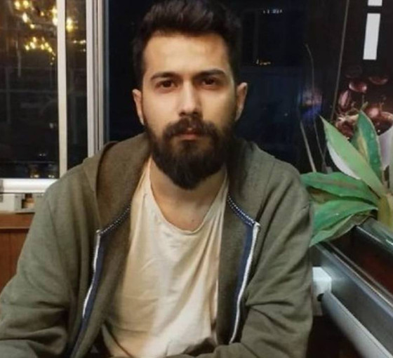 Gazeteci Ardıl Batmaz’ı darbeden polis memuru ‘basit yaralama’dan yargılanacak