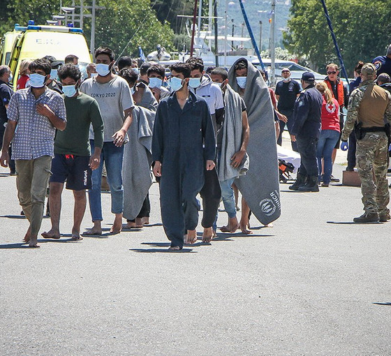 Pakistan İçişleri Bakanı Sanaullah: Yunanistan'da batan göçmen teknesinde en az 350 Pakistanlı vardı