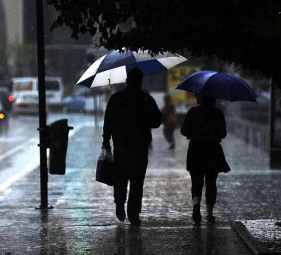 Tarih verildi: Kuvvetli hava olayları İstanbul'a yaklaşıyor