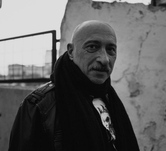 Altay Öktem’in onuncu şiir kitabı