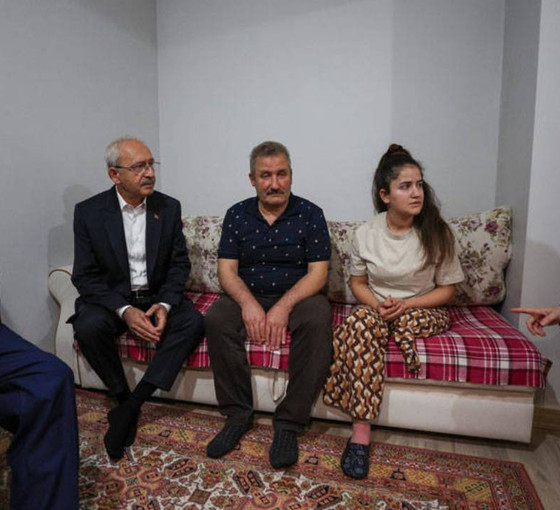 Kılıçdaroğlu'ndan Babalar Günü'nde depremzede ailelere ziyaret