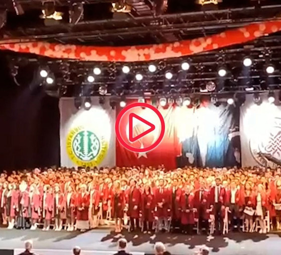 Hekimlik Andı'ndaki 'cinsel yönelim' sansürlendi, öğrenciler sansüre izin vermedi