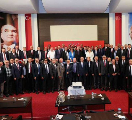 CHP'de 81 il başkanından ortak açıklama: Değişimden yanayız, kurultay süreci fiilen başladı