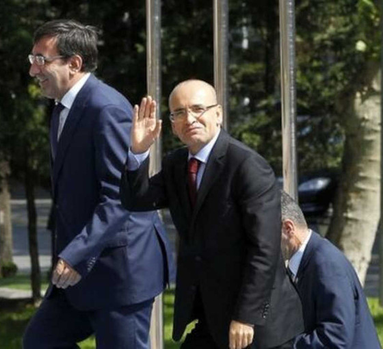 Reuters: Türkiye, Suudi Arabistan ile BAE'nin enerji ve savunma sektörüne yatırım yapmasını bekliyor