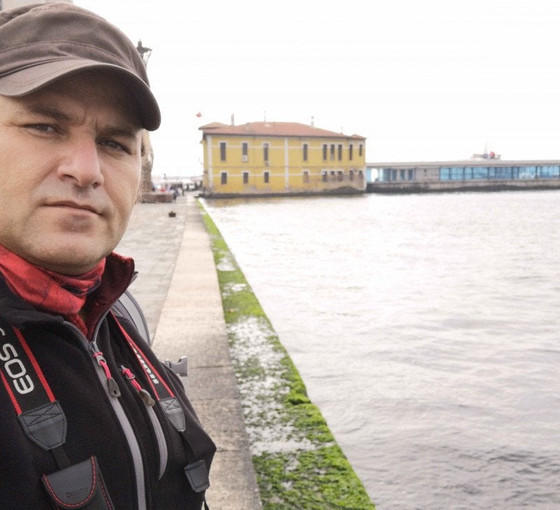 Gazeteci Abdurrahman Gök'ün tutukluluğu sürüyor: İlk duruşma 14 Eylül'de