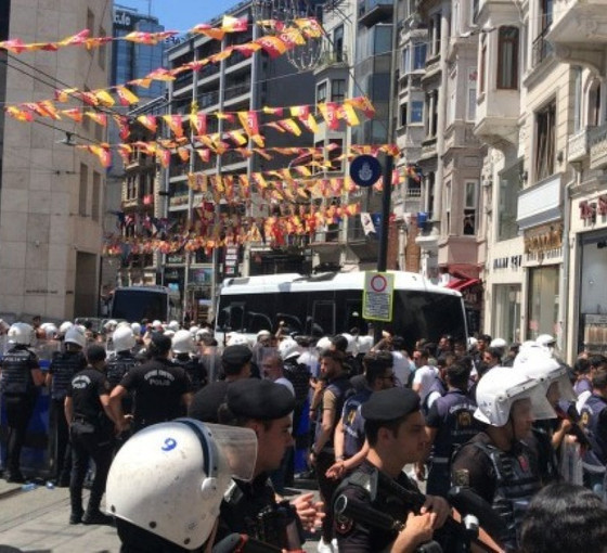 Cumartesi Anneleri AYM kararlarına rağmen 952’nci haftada da gözaltına alındı