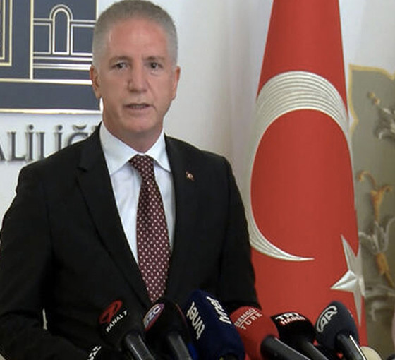 Vali Gül LGBTİ+'ları hedef aldı: Eleştirmek için bile olsa paylaşmayın