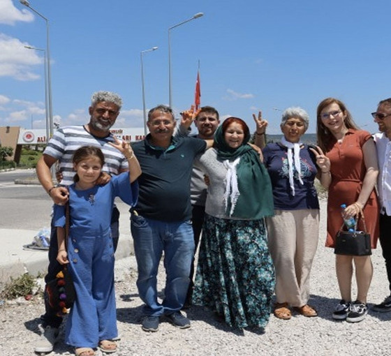 Barış Annesi Hanse Bulut tahliye oldu: Gücüm yettiği sürece bu davadan vazgeçmeyeceğim