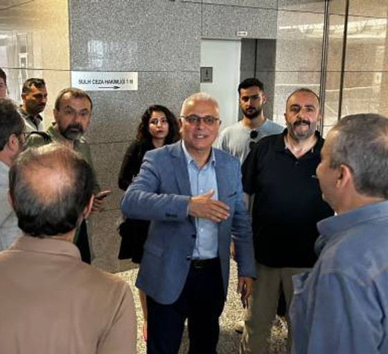 Öcalan'a uygulanan tecridi eleştirdiği video üzerinden hedef haline getirilmişti: Gazeteci Merdan Yanardağ tutuklandı