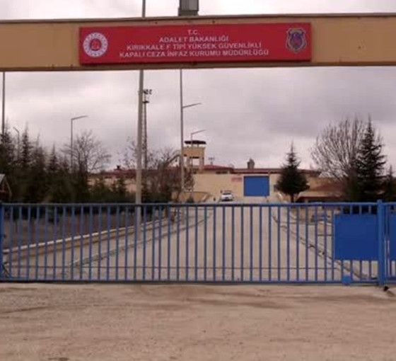 Cezaevi müdüründen hak ihlalleri savunması: Emir yukarıdan geliyor