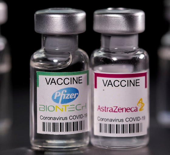 BioNTech ve AstraZeneca yarın hakim karşısına çıkıyor