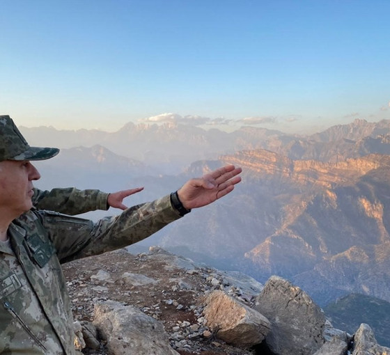 Genelkurmay Başkanı Metin Gürak kimdir? 15 Temmuz'da Genelkurmay'da nasıl rehin alındı?