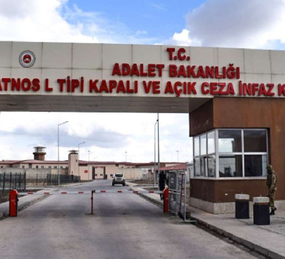 Ağrı Barosu cezaevindeki ihlalleri raporlaştırdı: Kürtçe şarkıya ceza, tutuklulara işkence