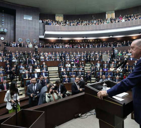 Erdoğan'dan AKP kurmaylarına 'Sahayı boş bırakmayın' talimatı: Ekimde kampa girecekler