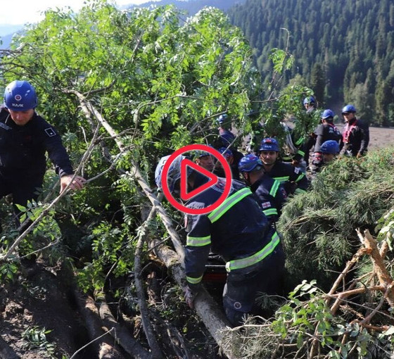 Gürcistan'ın tatil beldesi Şovi'deki heyelanda 11 kişi öldü