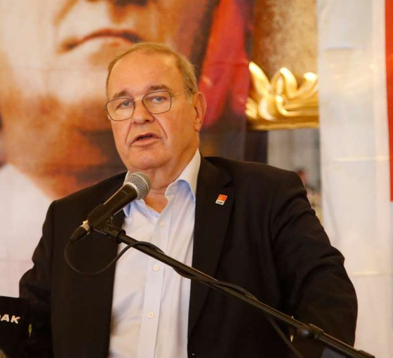 CHP Sözcüsü Öztrak: İl başkanları, delegeler, parti yönetimi değişecek