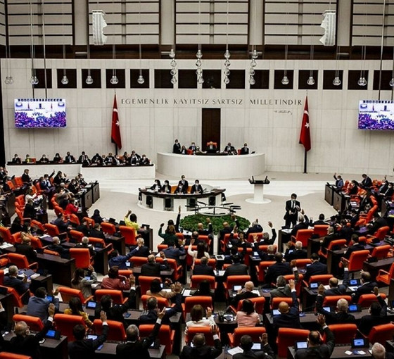 Akbelen önergesi, AKP ve MHP oylarıyla reddedildi