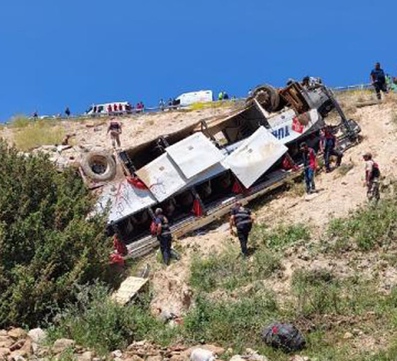 8 kişinin öldüğü kazada sektörden çekilen firma kararından vazgeçti